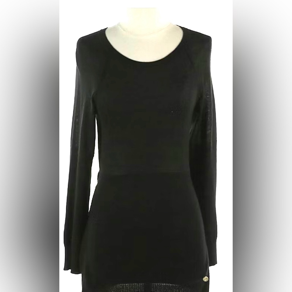 CHANEL Sweater w Gold CC logo Button, gold side zippers, luxurious cashmere silk